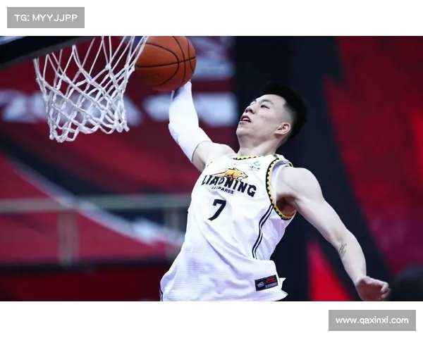 2025年NBA常规赛精彩回顾与球员表现分析之最强对决与数据揭秘 2025年NBA常规赛精彩回顾与球员表现分析之最强对决与数据揭秘